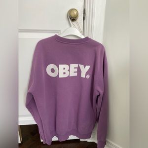 Purple obey crewneck//L